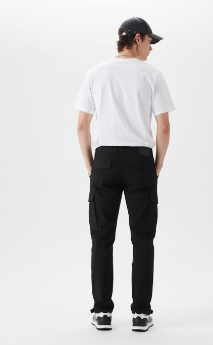 The Street-Ready Black Cargo